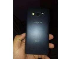 Celular Samsung A7 - 2