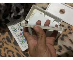 IPhone 5S Gold - 4