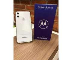 Motorola one branco lindo aparelho com garantia!!!!