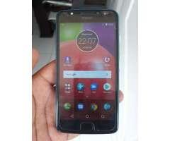 Moto E4