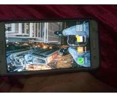 Celular J7 - 2