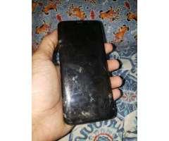 Display s8 trincado e com visor ficando verde