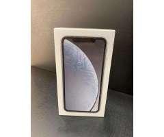 IPhone XR 64 gigas novo lacrado 1 ano de garantia Apple divido no cartÃ£o atÃ© 12X - 2