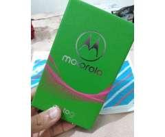 Vendo Smartphone Motorola G7 Play Novo com nota fiscal
