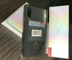 Xiaomi Mi 9 Preto 64gb 6gb RAM ImpressÃ£o Digital na tela (Loja fÃ­sica)