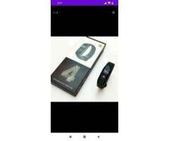 RelÃ³gio xiaomi mi Band 4 - 2