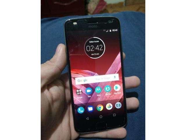Motoz 2 Play 64gb 4gb RAM Barato pra ir hoje 550,00