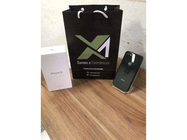 IPhone 8 semi novo com garantia 64gb