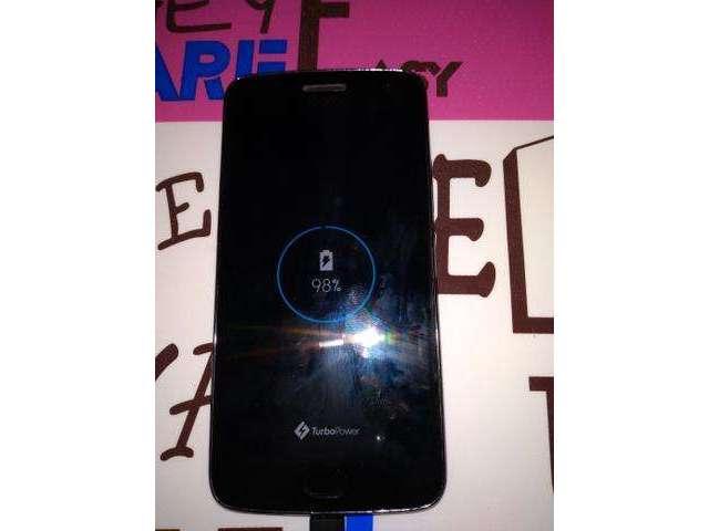 Celular moto G5 plus