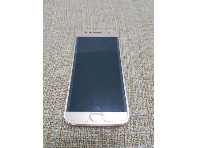 Moto G5s Plus