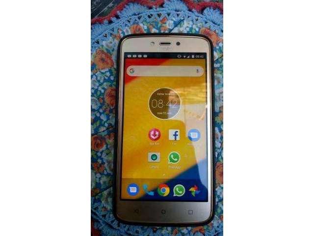 Moto c plus