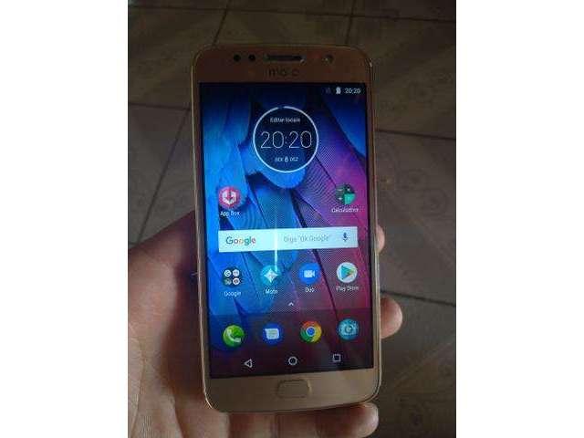 Moto G5s `` Sem marca de uso ``. 3gb/32gb