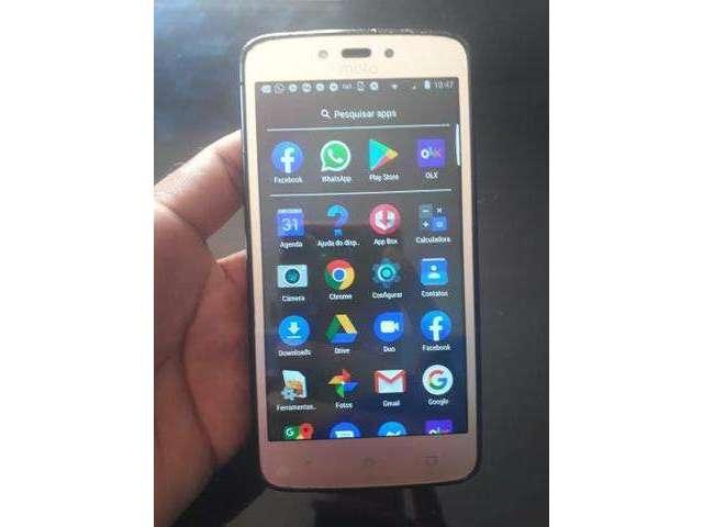 Celular moto c plus