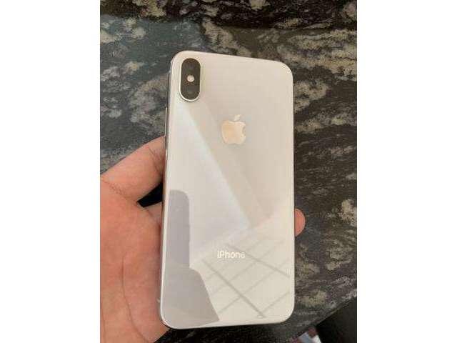 IPhone X 64gb prata intacto com garantia Apple atÃ© 12/19