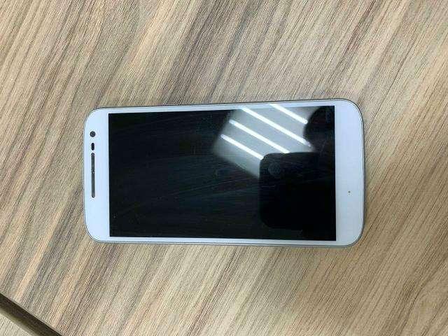 Celular Moto g4