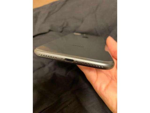 Iphone 8 plus 64gb preto
