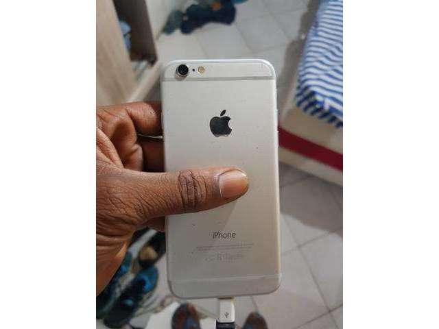 Iphone 6 de 64g apenas 780$