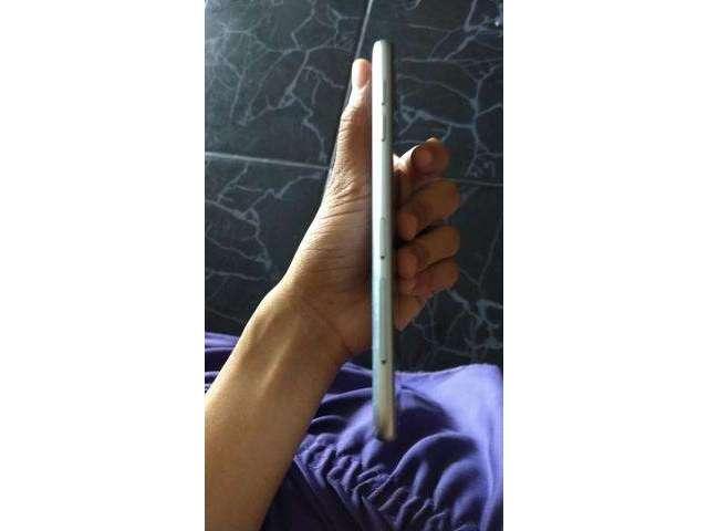 J7 Pro