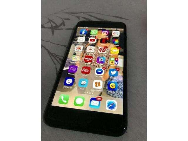 IPhone 8 Plus 64 GB