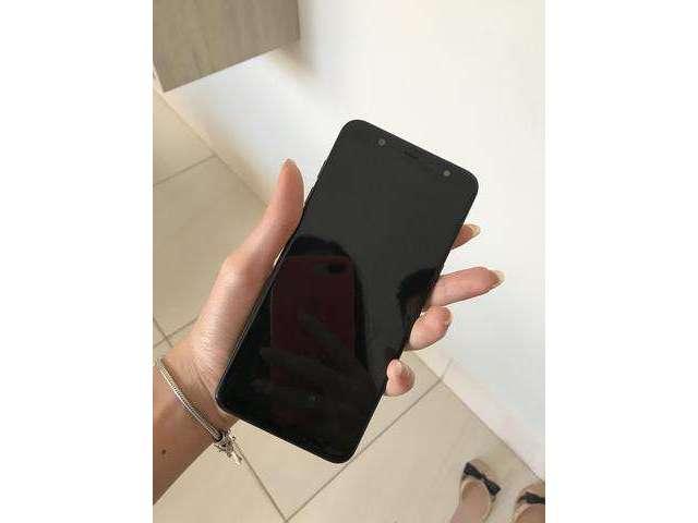 J8 samsung, com 6 meses de garantia