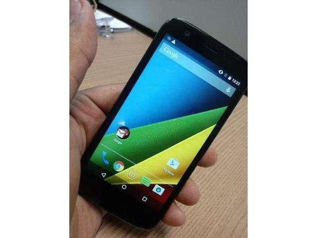 Moto g1 bem conservado