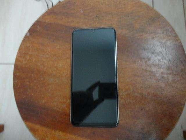 Celular Samsung A30 Branco