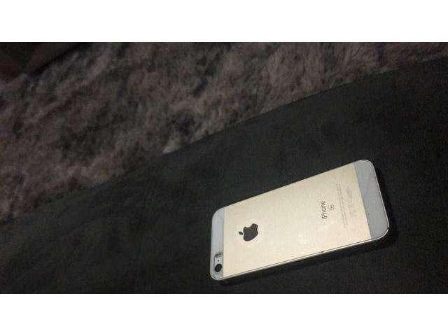 Vendo iPhone se original 400 cel *