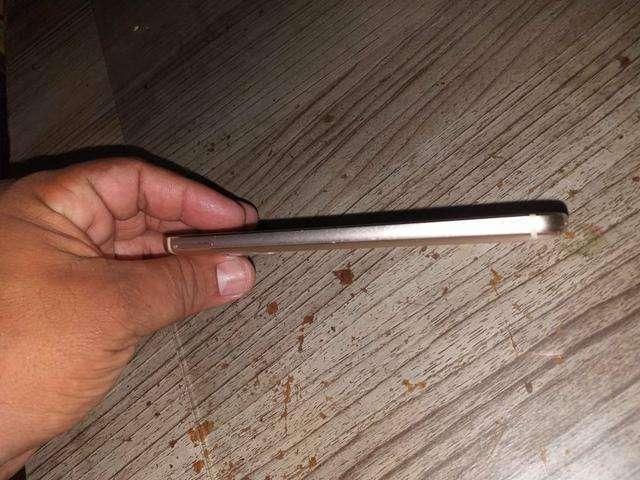 Vende _ se um celular moto g 5s