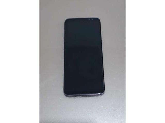Vendo um s8 samnsung semi novo