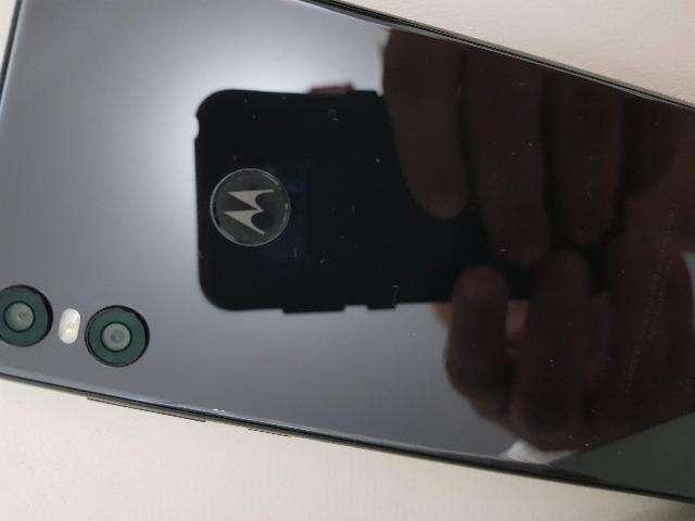 Motorola one 64 gb