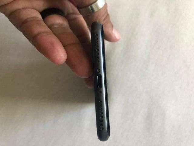 IPhone 8plus 64GB