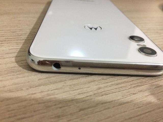 Moto One 64gb impecÃ¡vel, semi novo, completo