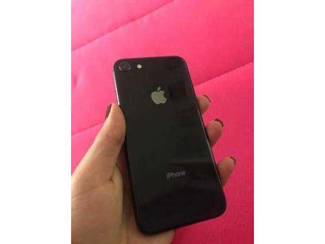 Vendo iPhone 8