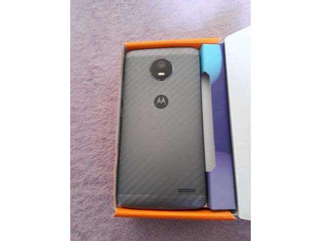 Moto E4 zero completo sem marcas de uso toop