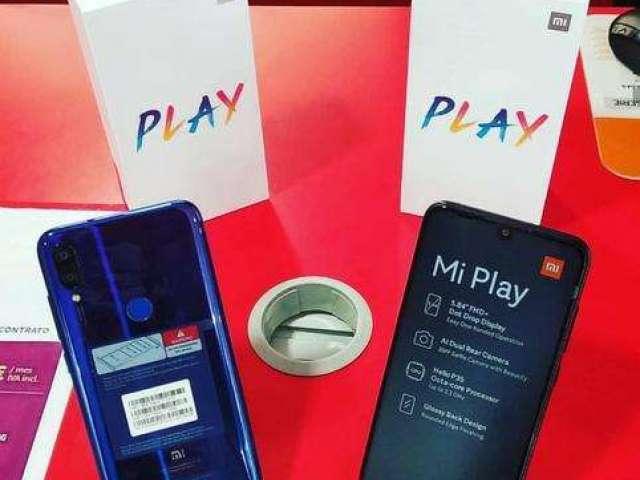 Celular Xiaomi Mi Play 64GB 4GB VersÃ£o Global