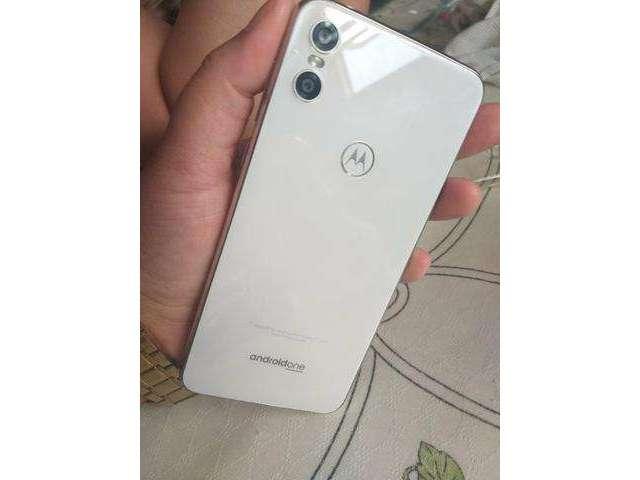 Motorola one