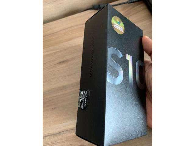 Samsung S10 preto 128gb lacrado na caixa troca por IPHONE