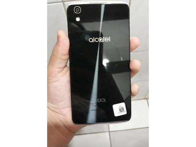 Celular alcatel adol 4 32