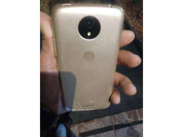 Vendo um moto C XT1726 16 GB