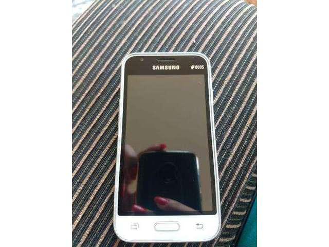 Celular Samsung j1