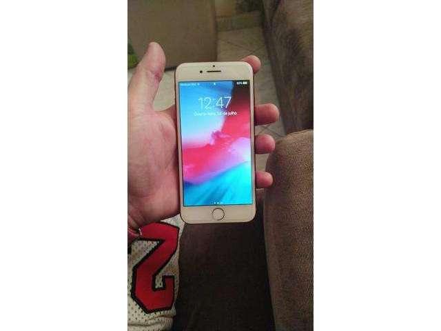 Iphone 7 red