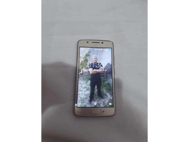 Moto g5