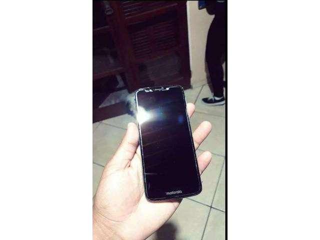 Moto E 5 Plus
