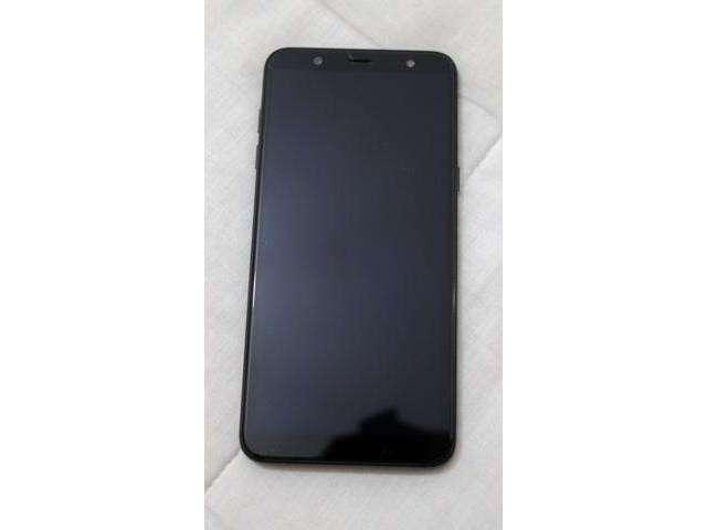 Samsung J8