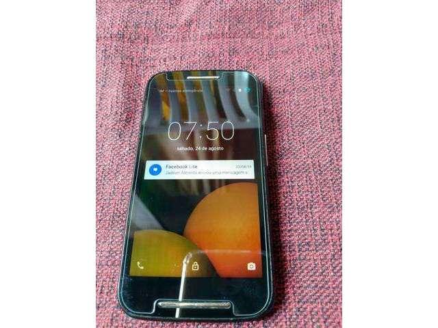Celular Motorola Moto E Dual XT1022