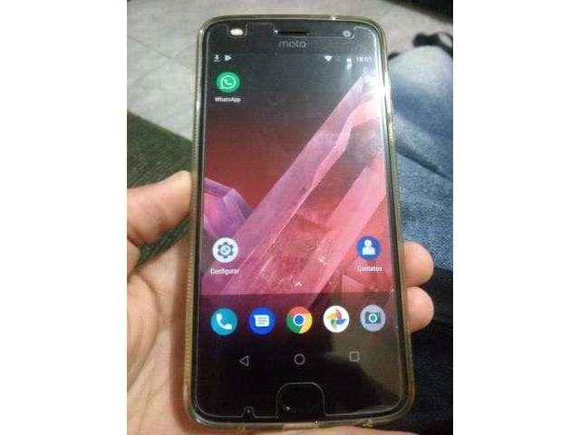 Moto z play 2