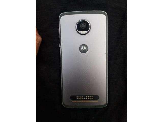 Moto Z2 Play