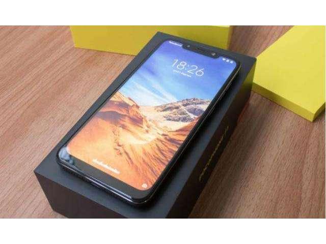 Smartphone Xiaomi Pocophone F1 64GB Versao Global Garantia 1 Ano