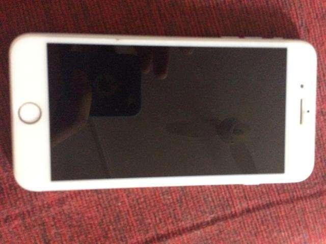 IPhone 8 Plus 64gb garantia Apple 11/19
