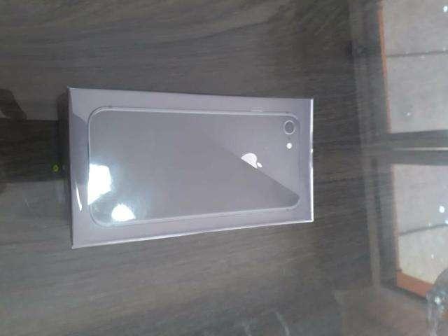 IPhone 8